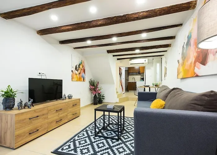 Splatzia Old Town Maizonette *