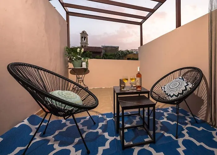 Splatzia Old Town Maizonette Hriszí Aktí Haniá